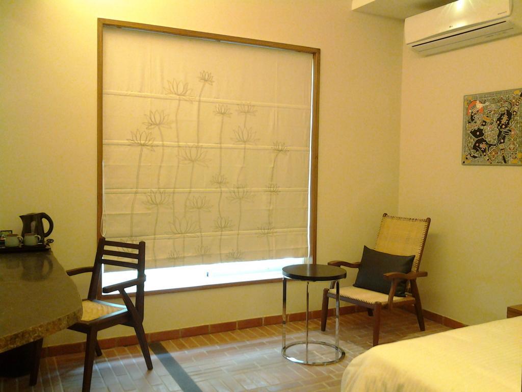 Fabhotel Illam Hospitality Chennai Room photo